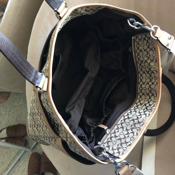 Coach Diaper Bag (+Bonus item) - Picture 4 of 8